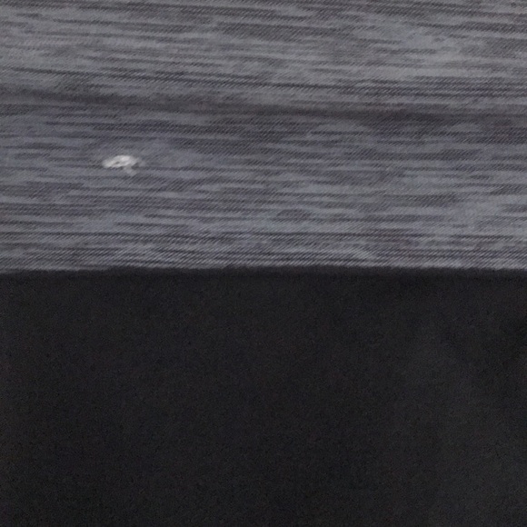 X-Small VS Pink exercise shorts - Picture 3 of 3